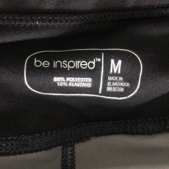 Yoga pants - Picture 2 of 3